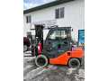 2014-toyota-6000-forklift-small-0
